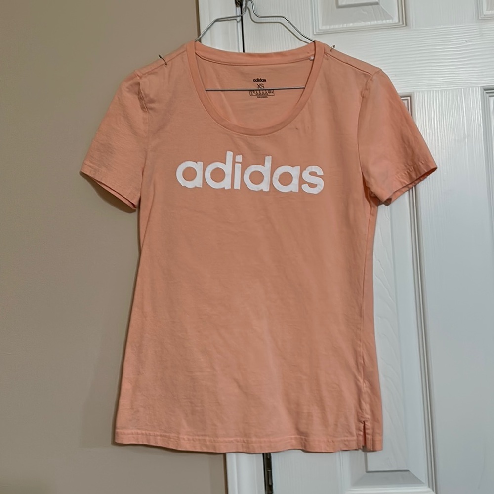 Adidas Xs tee